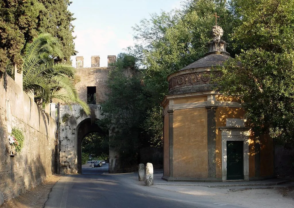 Porta Latina Suite - Private Apartment Rome'S Center  Rome