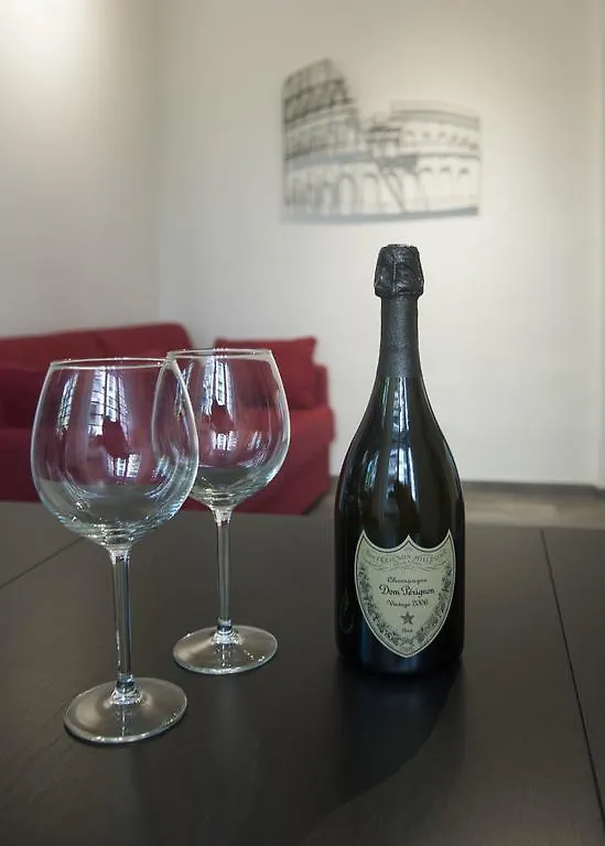 Porta Latina Suite - Private Apartment Rome'S Center Italy